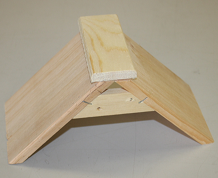 木製・止まり木Ⅱ 価格270円